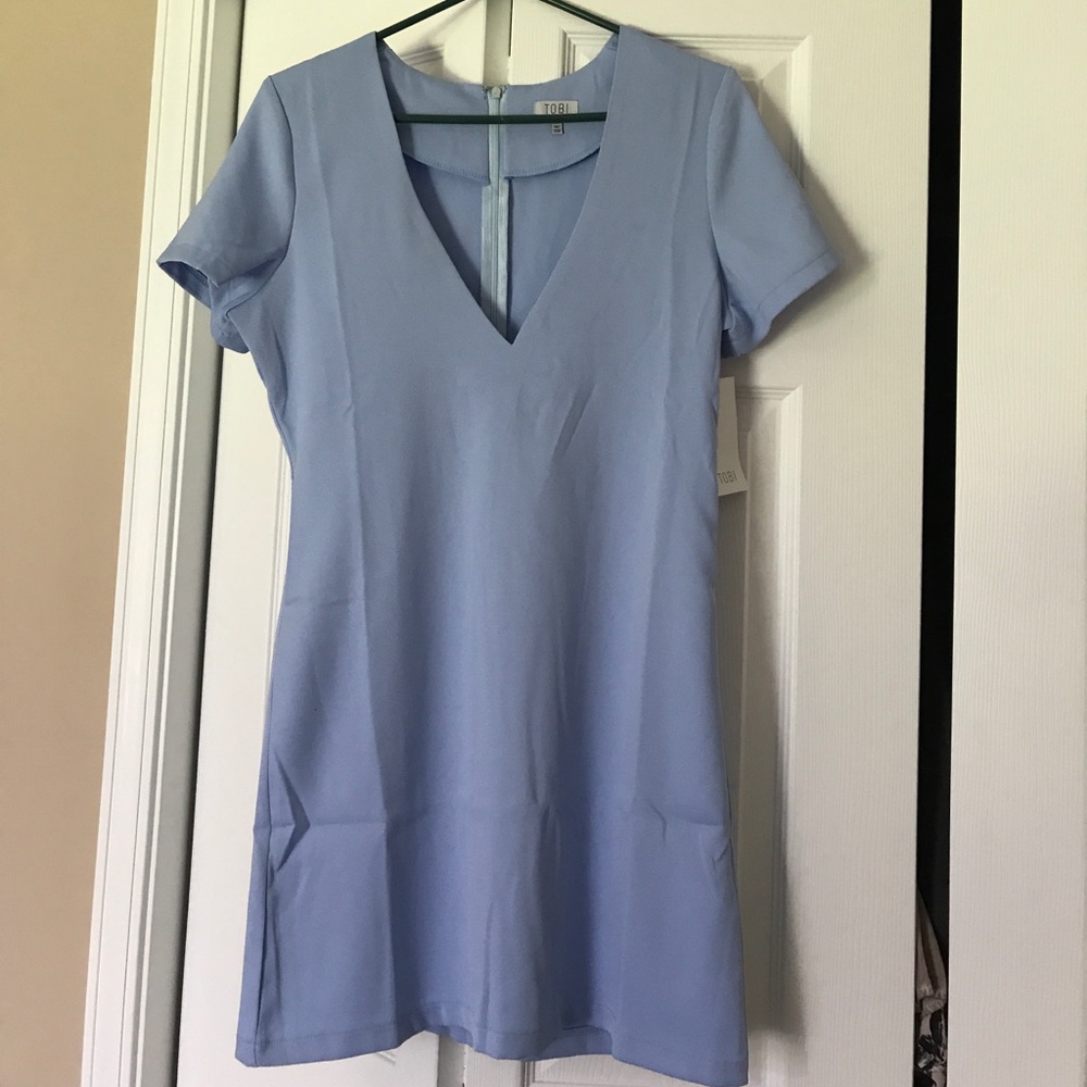 Tobi v-neck dress