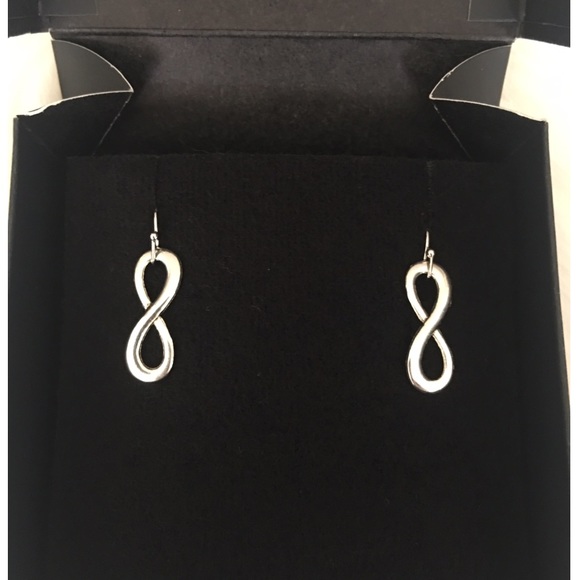 Infinity Earrings - Picture 5 of 7