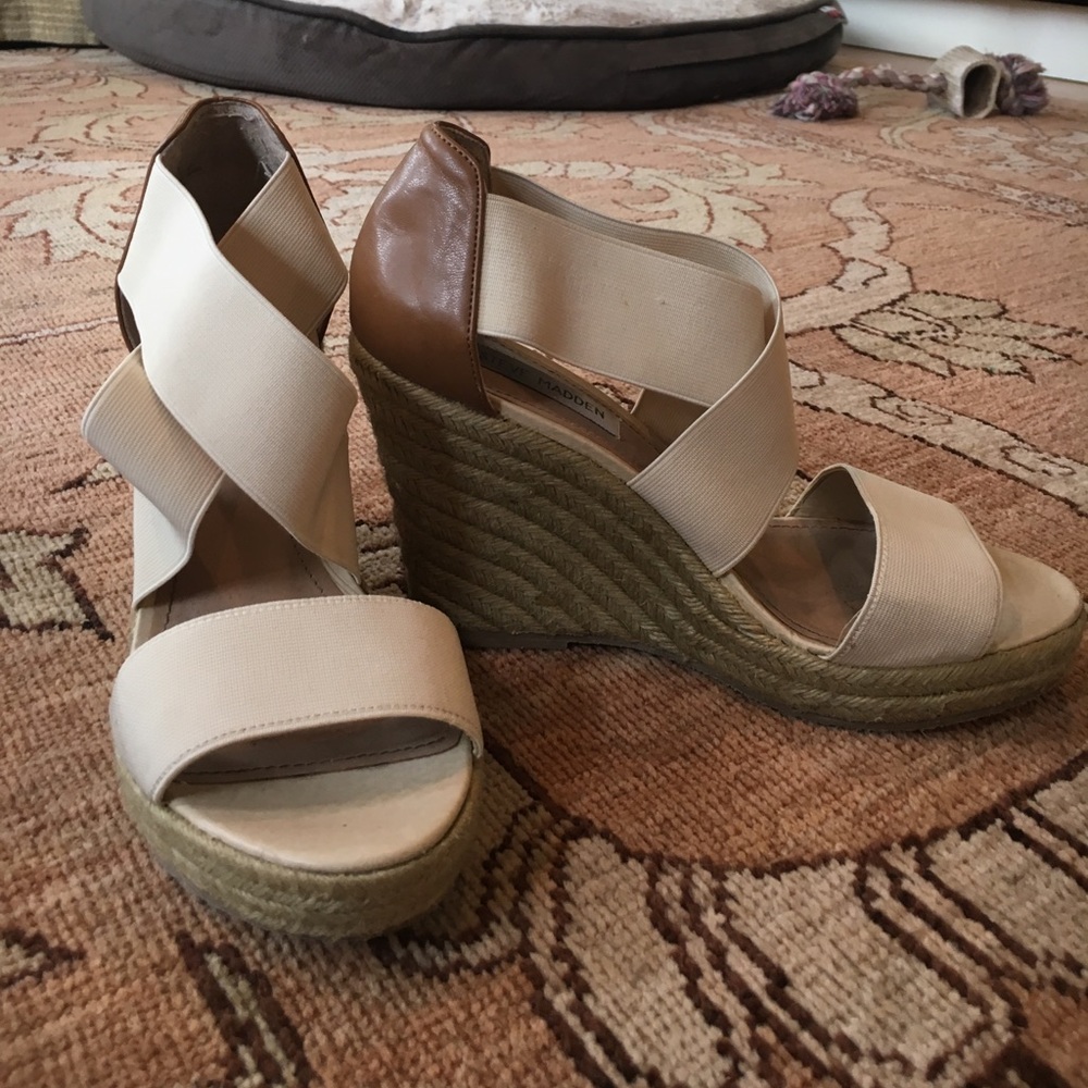 Steve Madden Wedges