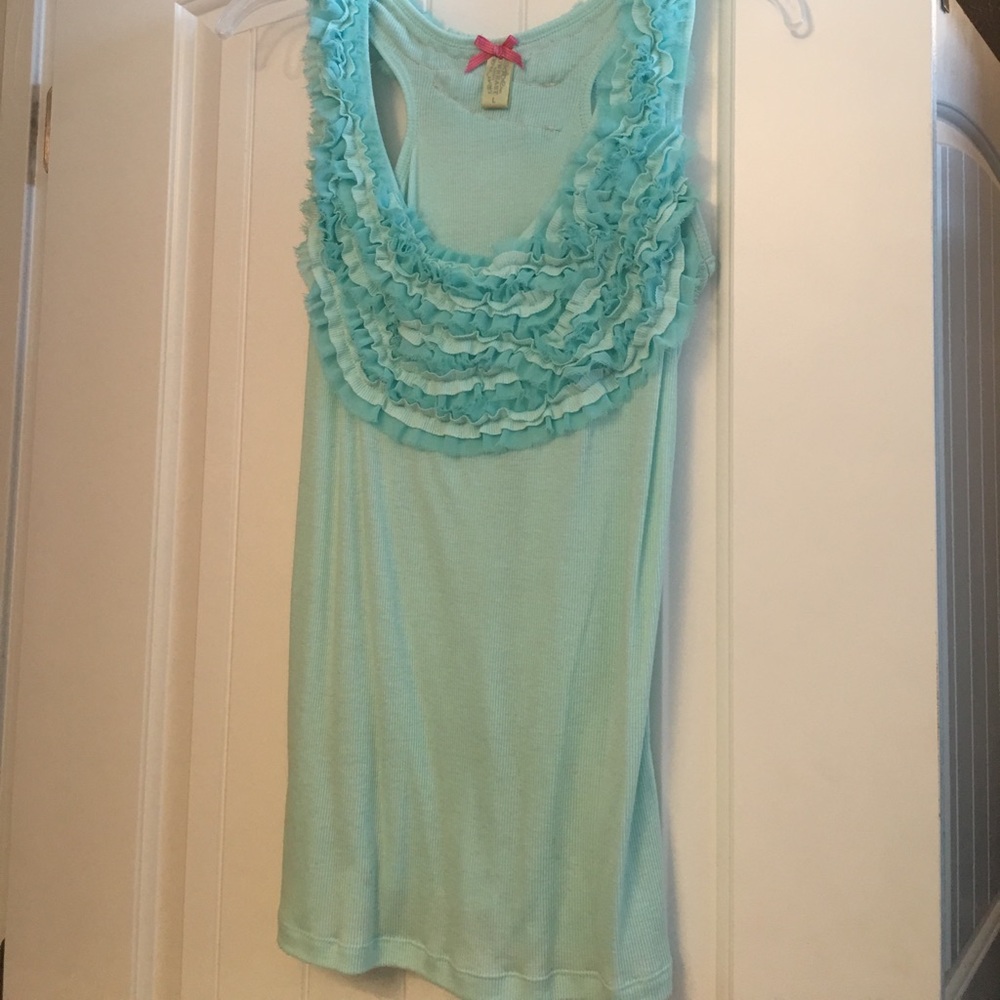Boutique tank
