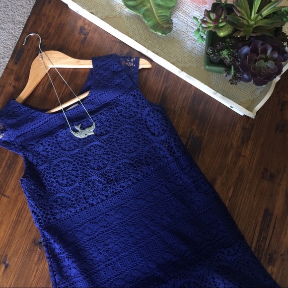 Xhilaration Dresses & Skirts - Navy blue lace xhilaration dress