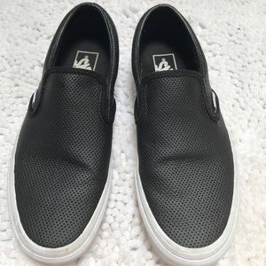 Vans classic slip-ons