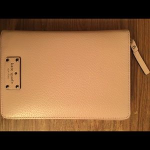 Kate Spade personal organizer Wellesley pink