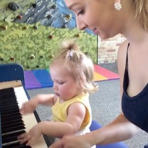 Meet your Posher, Rebecca