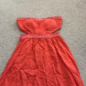 Short strapless dress