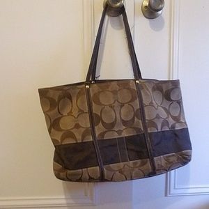 lg coach purse