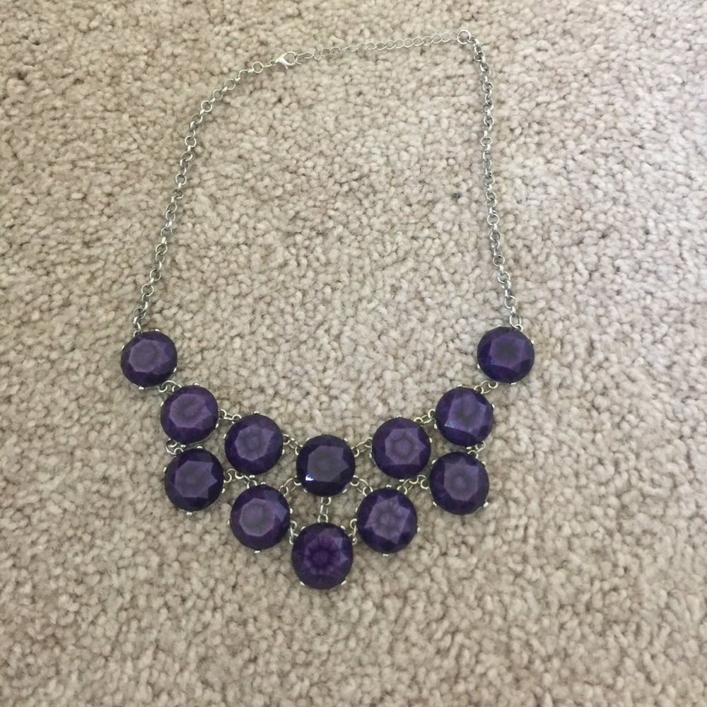 Statement necklace