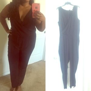 Versatile Black Jumper