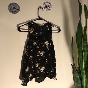 🛑lace v neck washed before shipped🛑