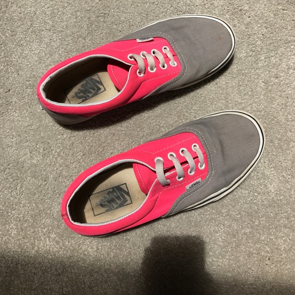 Vans - Picture 4 of 6