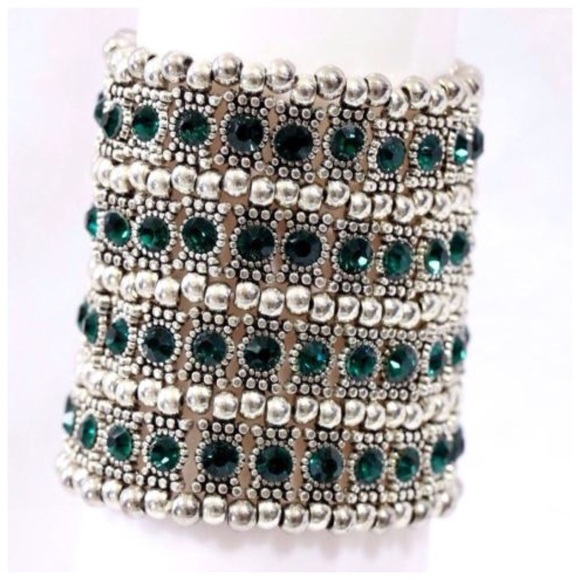 4 Row Silver Green Crystal Beaded Bracelet - Picture 1 of 5