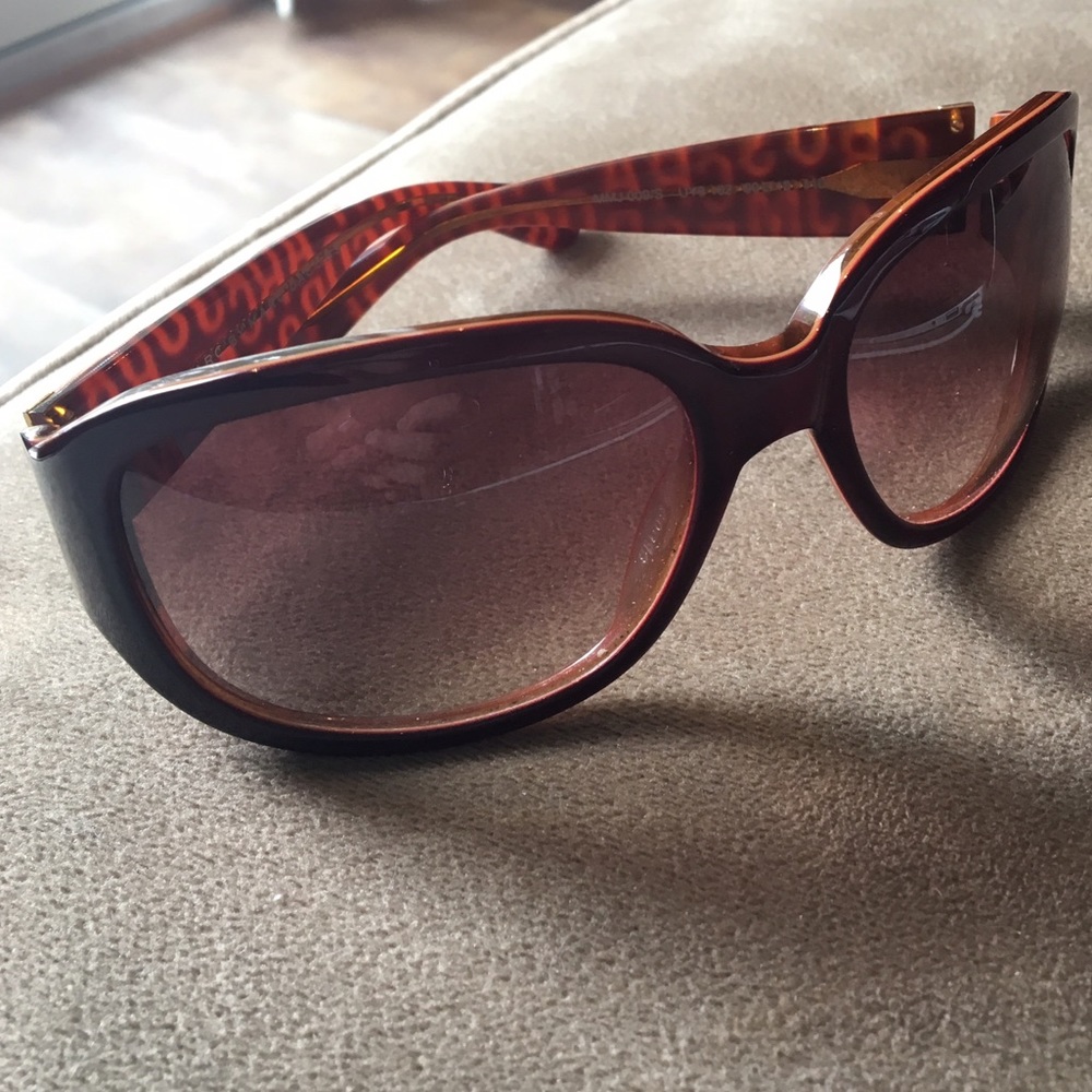 Marc by Marc Jacobs Sunglasses 😎