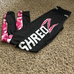 Shredz Army workout tights
