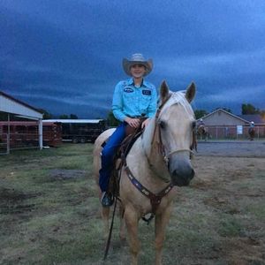 Meet your Posher, Kendalyn