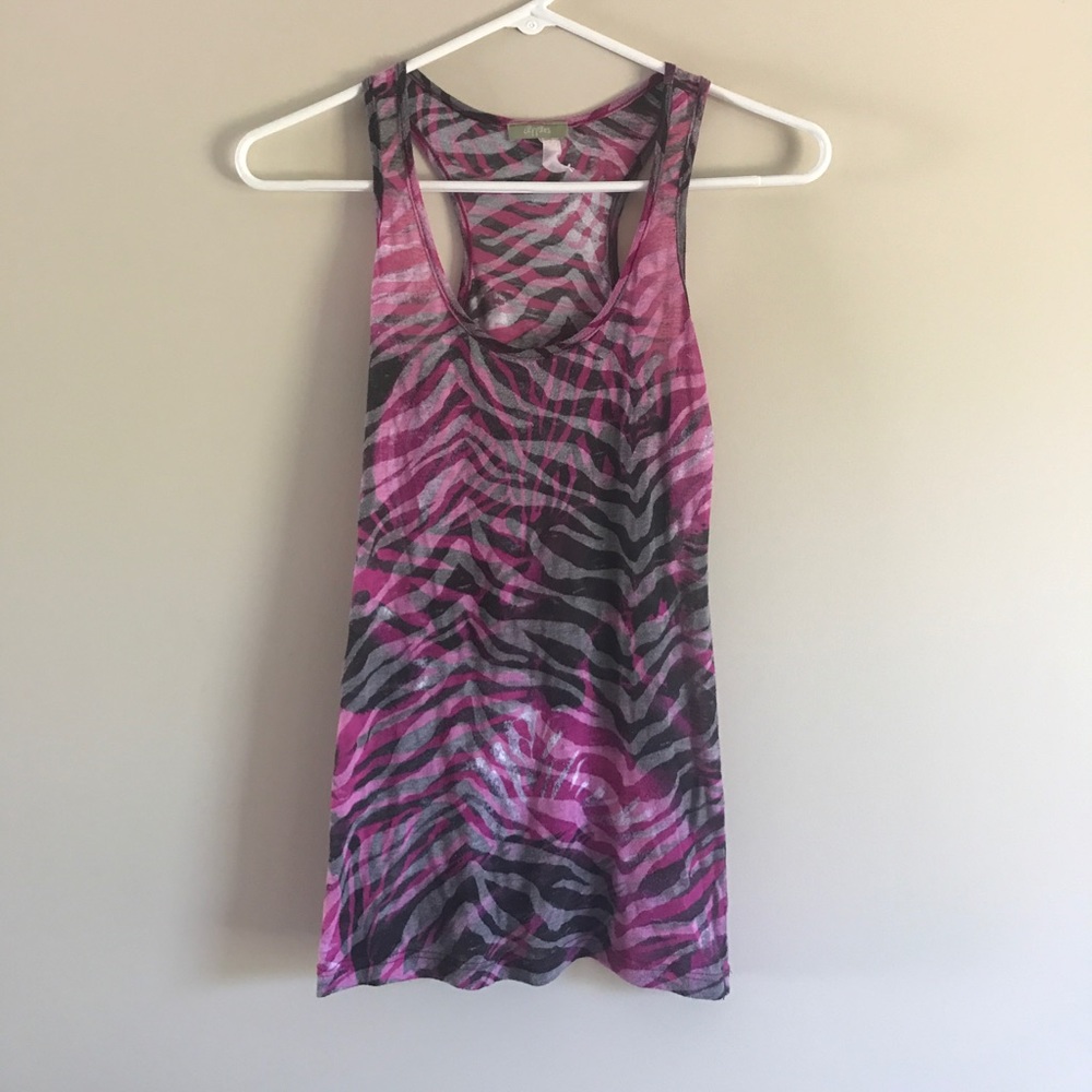 « Pink and Gray Tank »