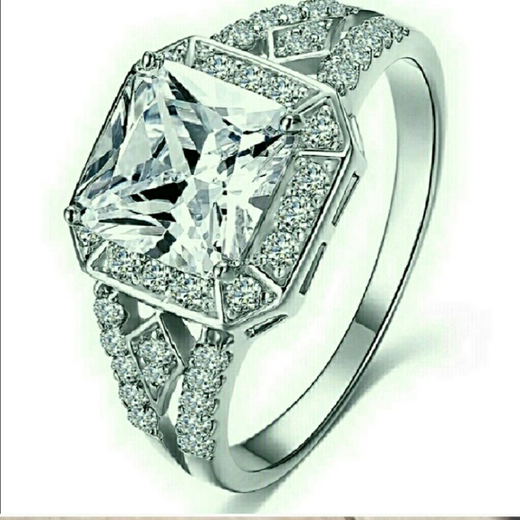 Size 7 sim diamond wedding engagement ring - Picture 3 of 6