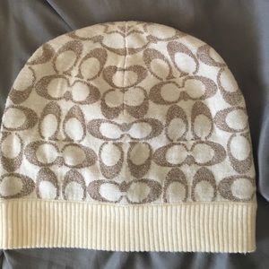 Coach winter hat