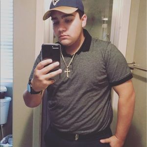 Meet your Posher, Carlos