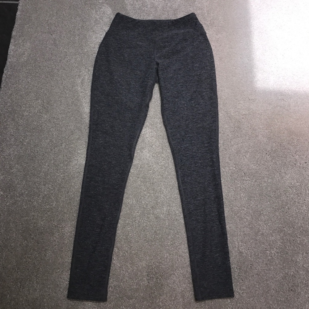 Workout Leggings - Picture 2 of 6