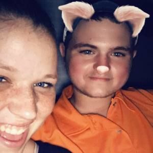 Meet your Posher, Kaitlyn