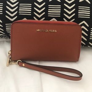 Michael Kors Wristlet