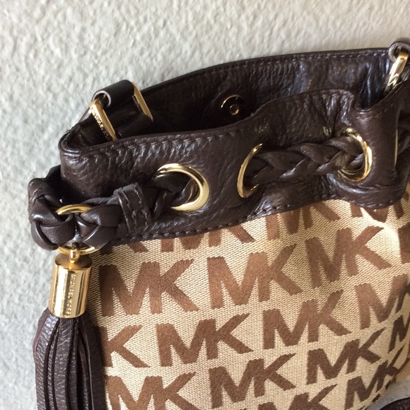 Michael Kors braided groomed cross body bag - Picture 2 of 8