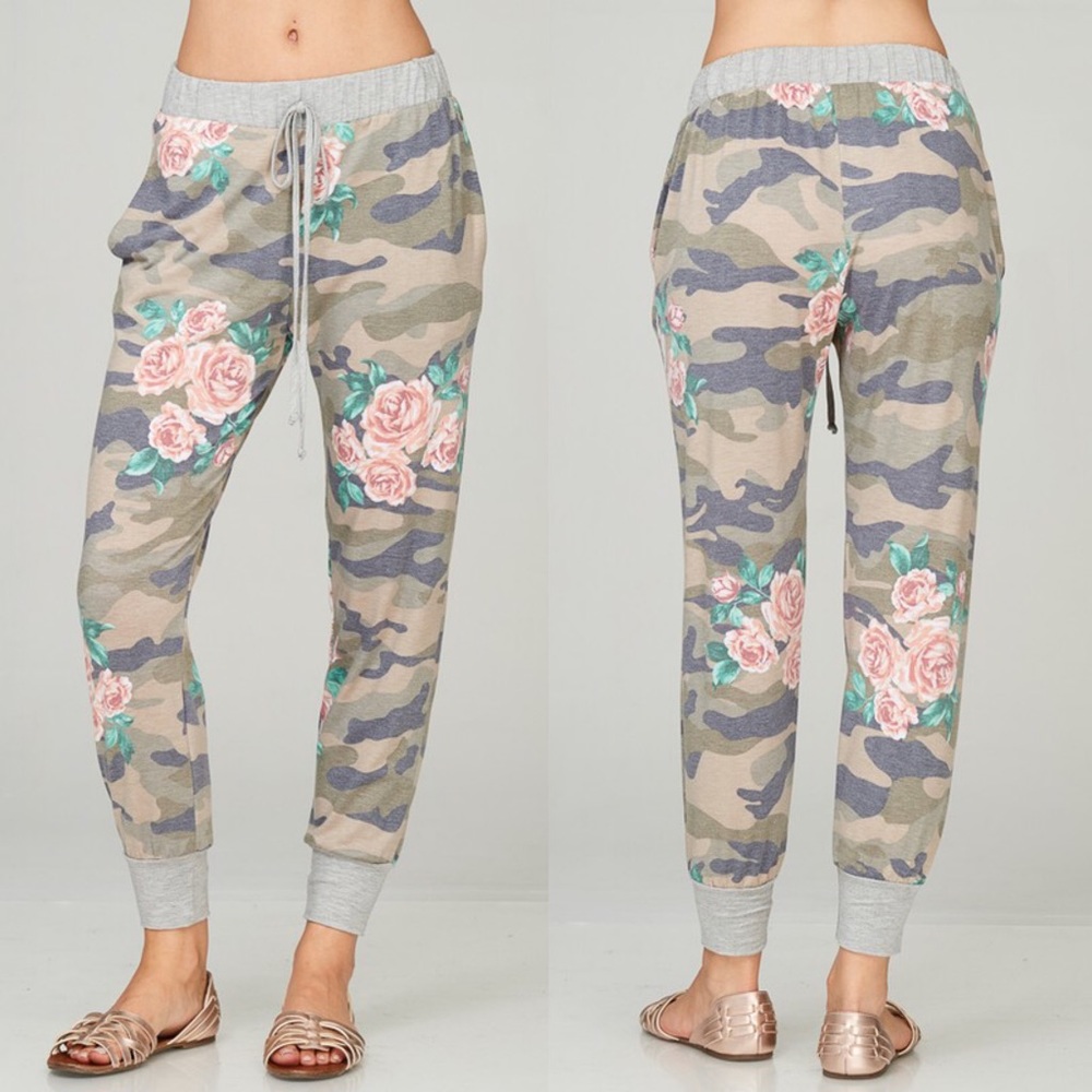 OLIVIA Floral Print Joggers - OLIVE - Picture 3 of 3