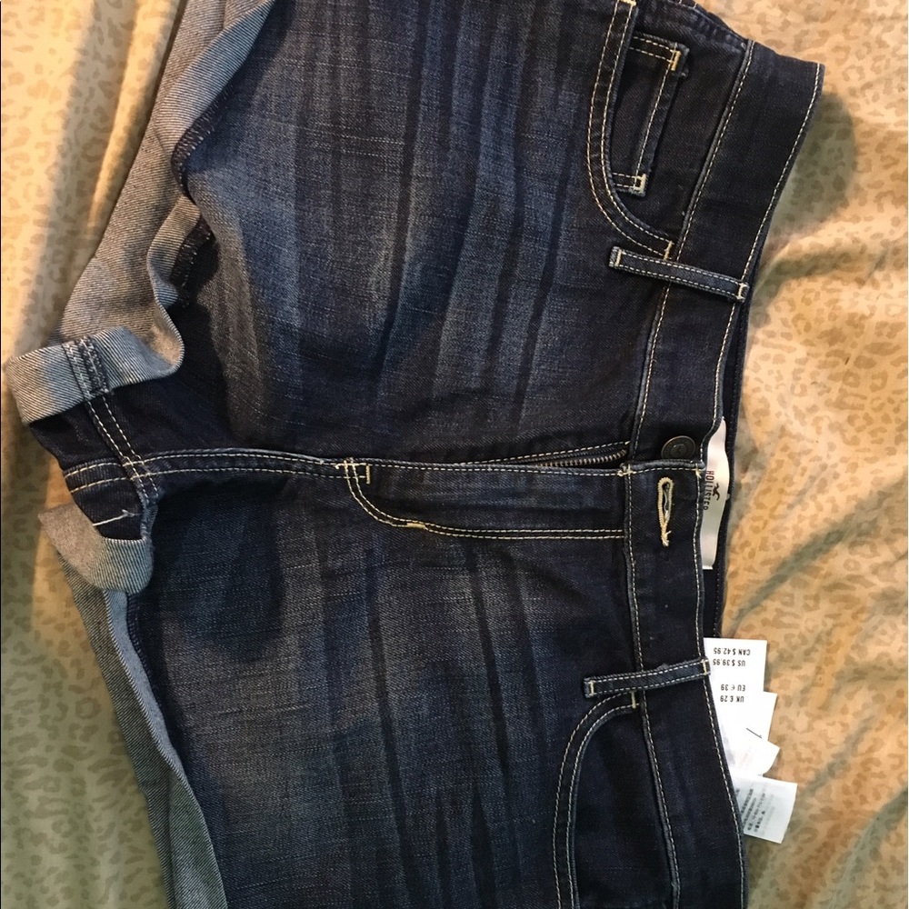 Hollister, high rise short shorts