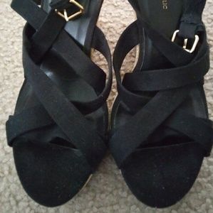 Banana Republic strappy black wedge