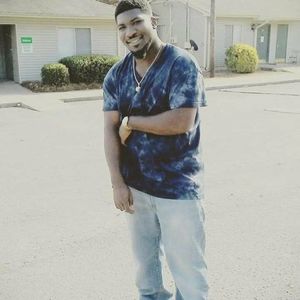 Meet your Posher, Derrickus