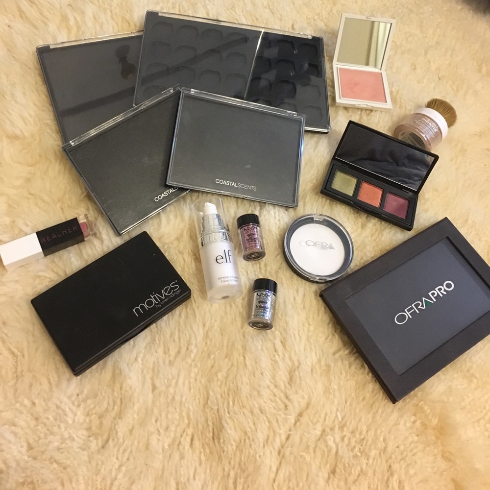 Large Makeup/Magnetic Palette Bundle/Lot