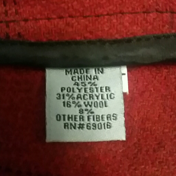 Red plaid jacket - Picture 5 of 5