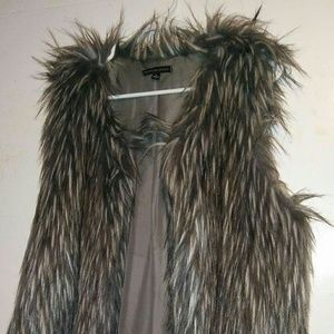 Fur vest