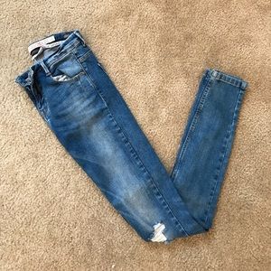 Size 00 zara premium wash skinny jeggings