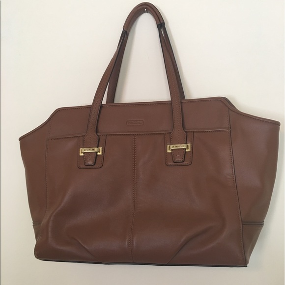 Coach Alexis saddle leather handbag BRAND NEW! - Picture 1 of 7