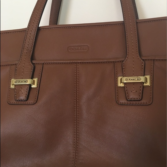 Coach Alexis saddle leather handbag BRAND NEW! - Picture 3 of 7