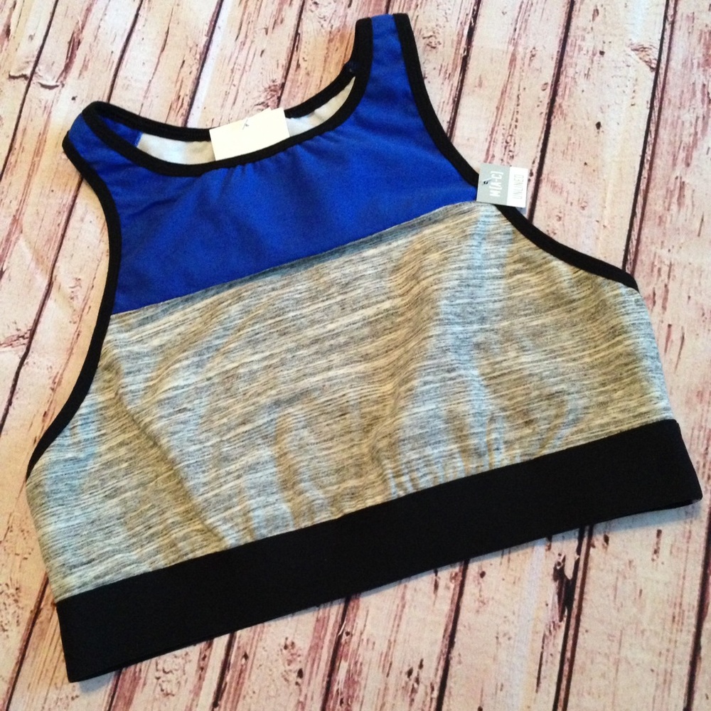 Victoria's Secret PINK Unlined Crop - Picture 2 of 5
