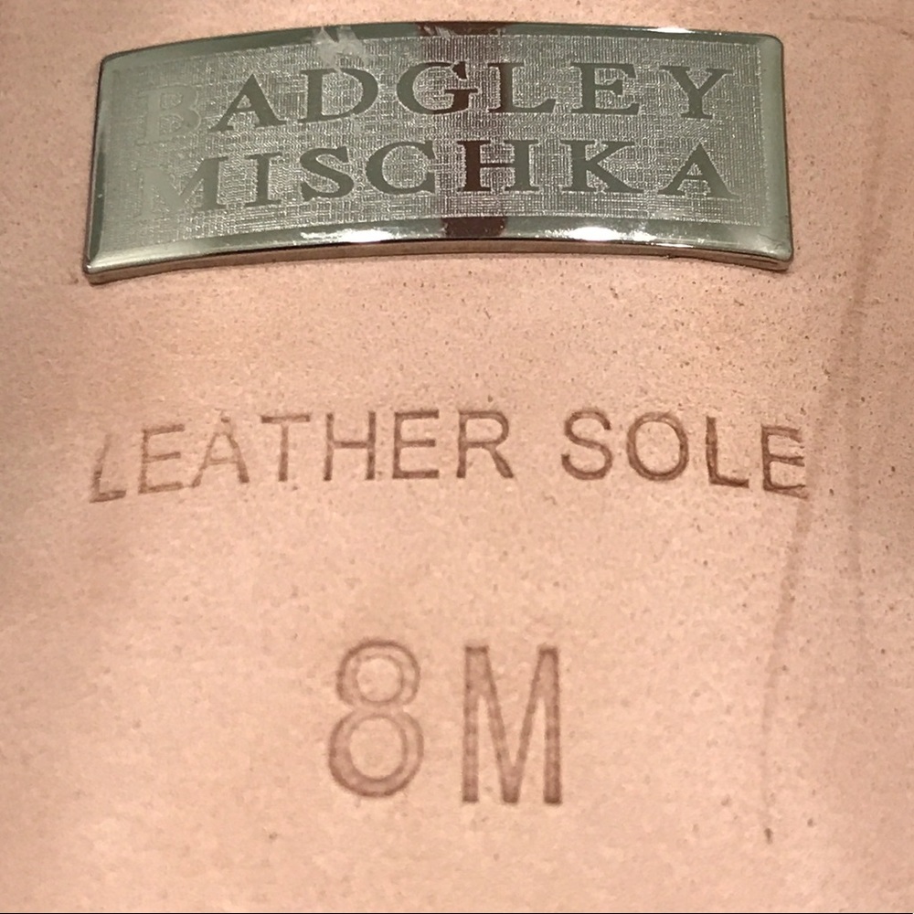 Heels - Picture 6 of 6