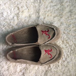 U of ALABAMA Slip-ons❤️ Really comfy🎉