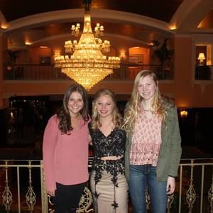 Meet your Posher, Abigail