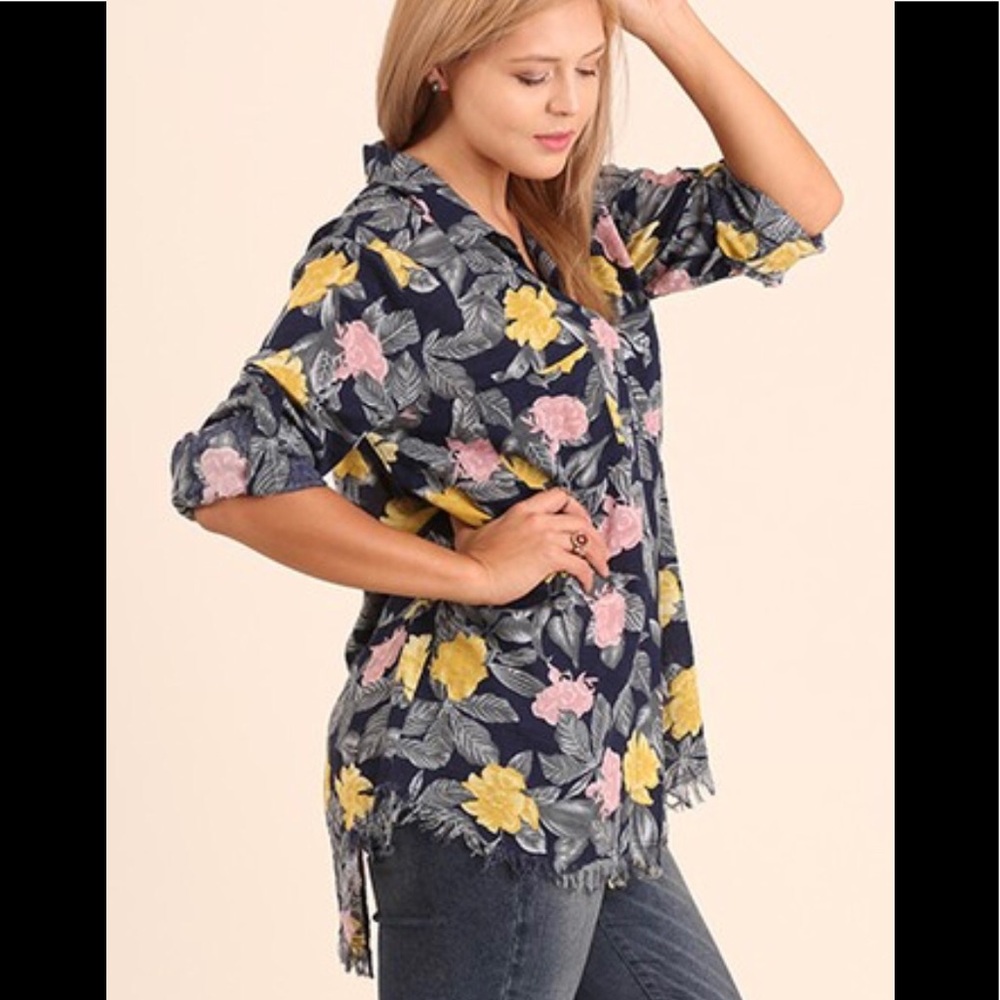 PLUSJackie Navy Everywhere Top - Picture 4 of 4