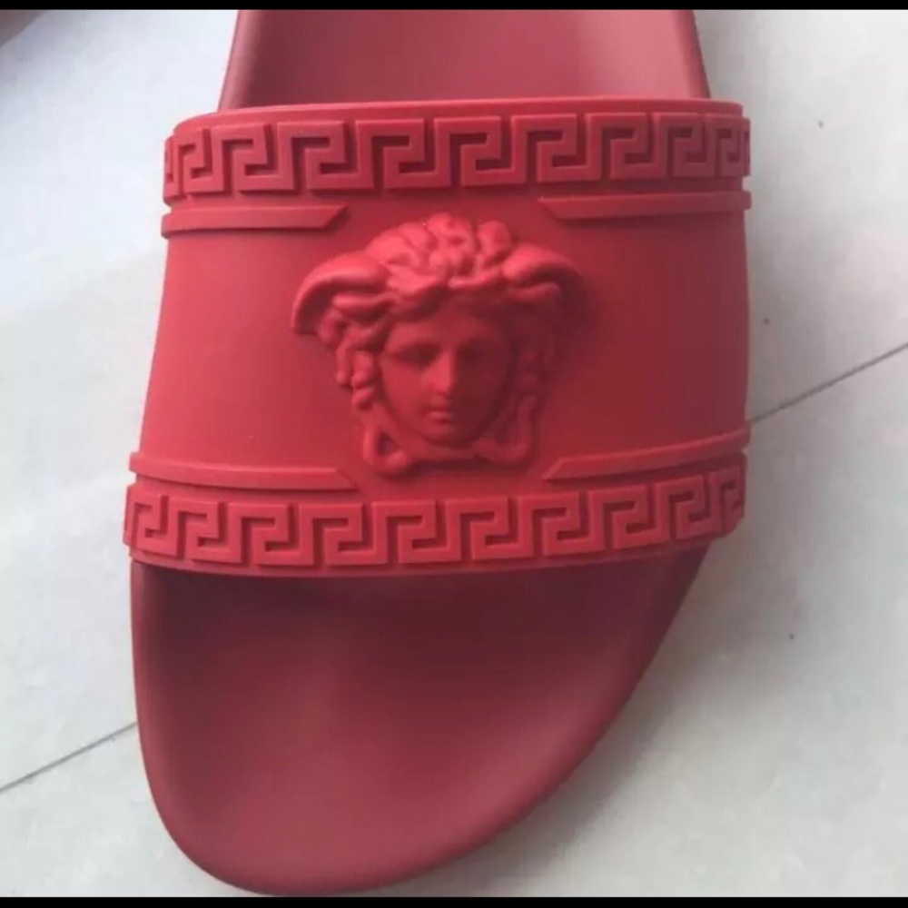 Versace slides