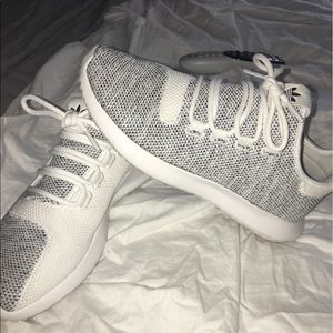 Adidas Tubular Sneaker