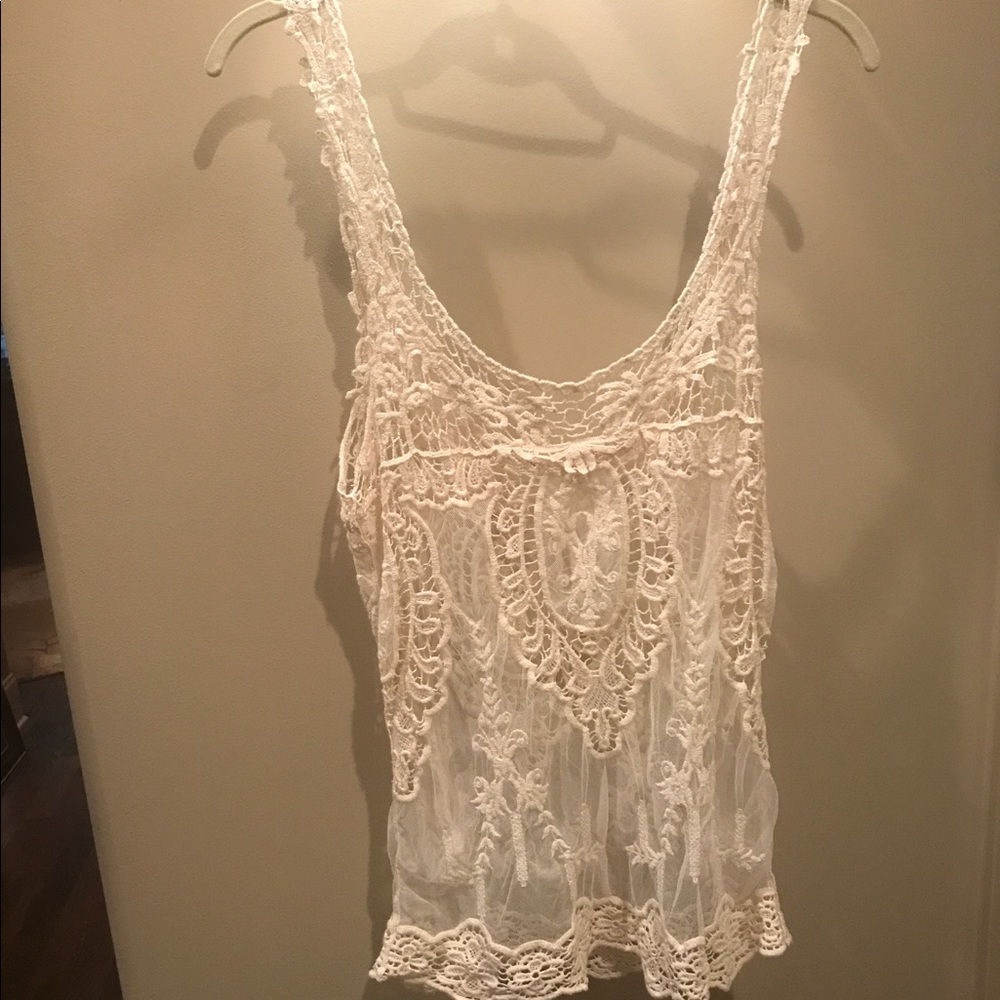 Lace embroidered cream tank! Like new!