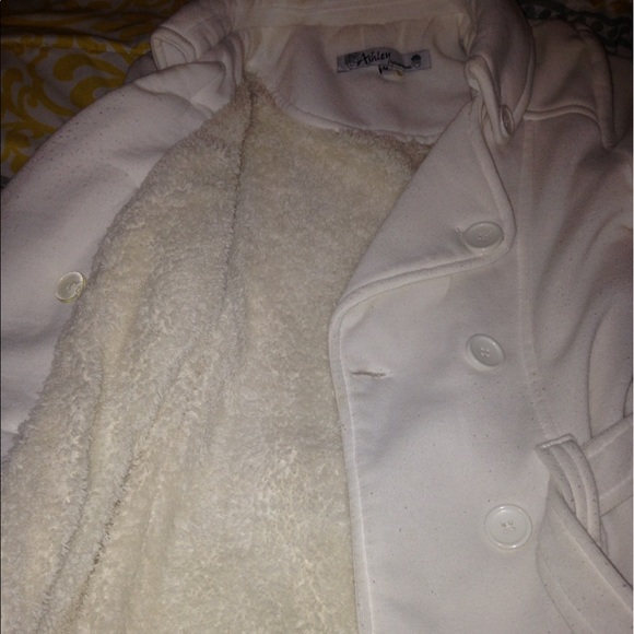 White trench coat like jacket - Picture 2 of 3