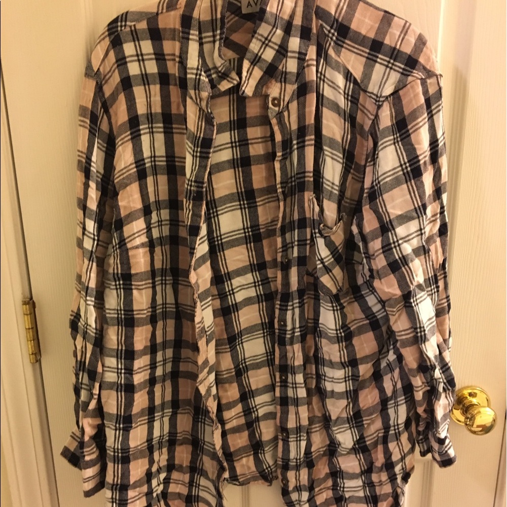 Size 2X plaid pink button up "flannel" shirt