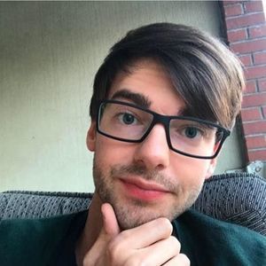 Meet your Posher, Eric