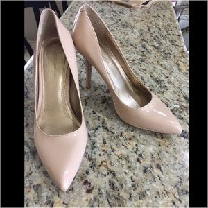 BCBGeneration Pointed toe nude pumps