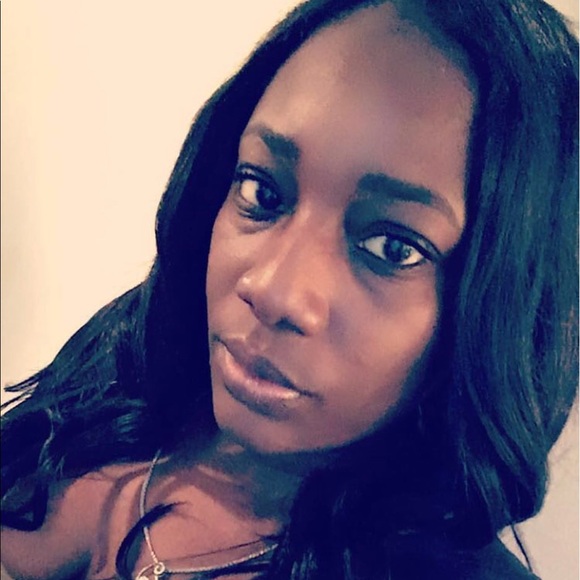 Meet your Posher, Rosa - Picture 1 of 1