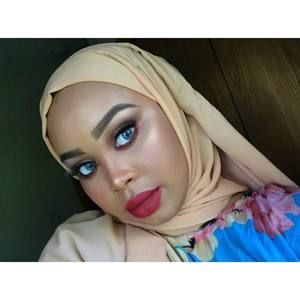 Meet your Posher, Halima